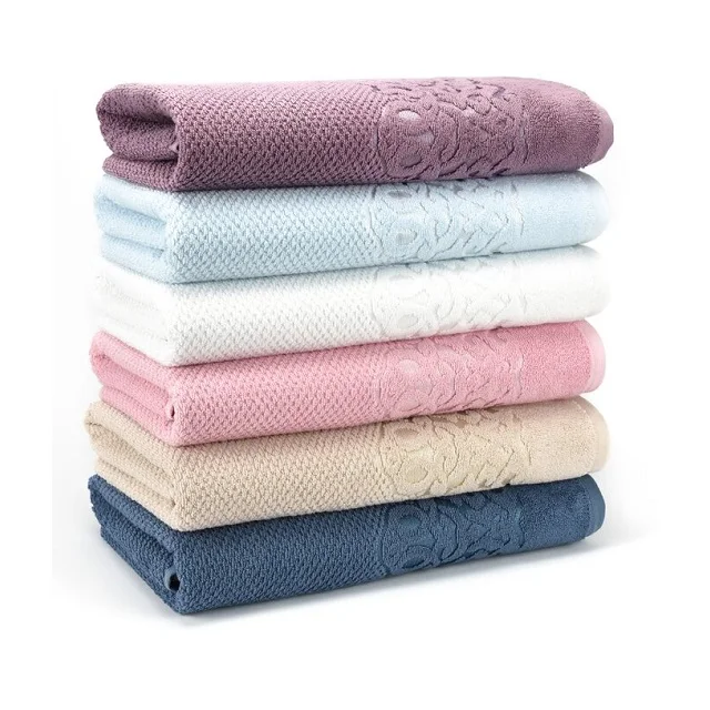 Customizable 2022 Top Quality OEM Causal And Unique Design Dyed Jacquard Towels Available In Stock For Cheap Prices