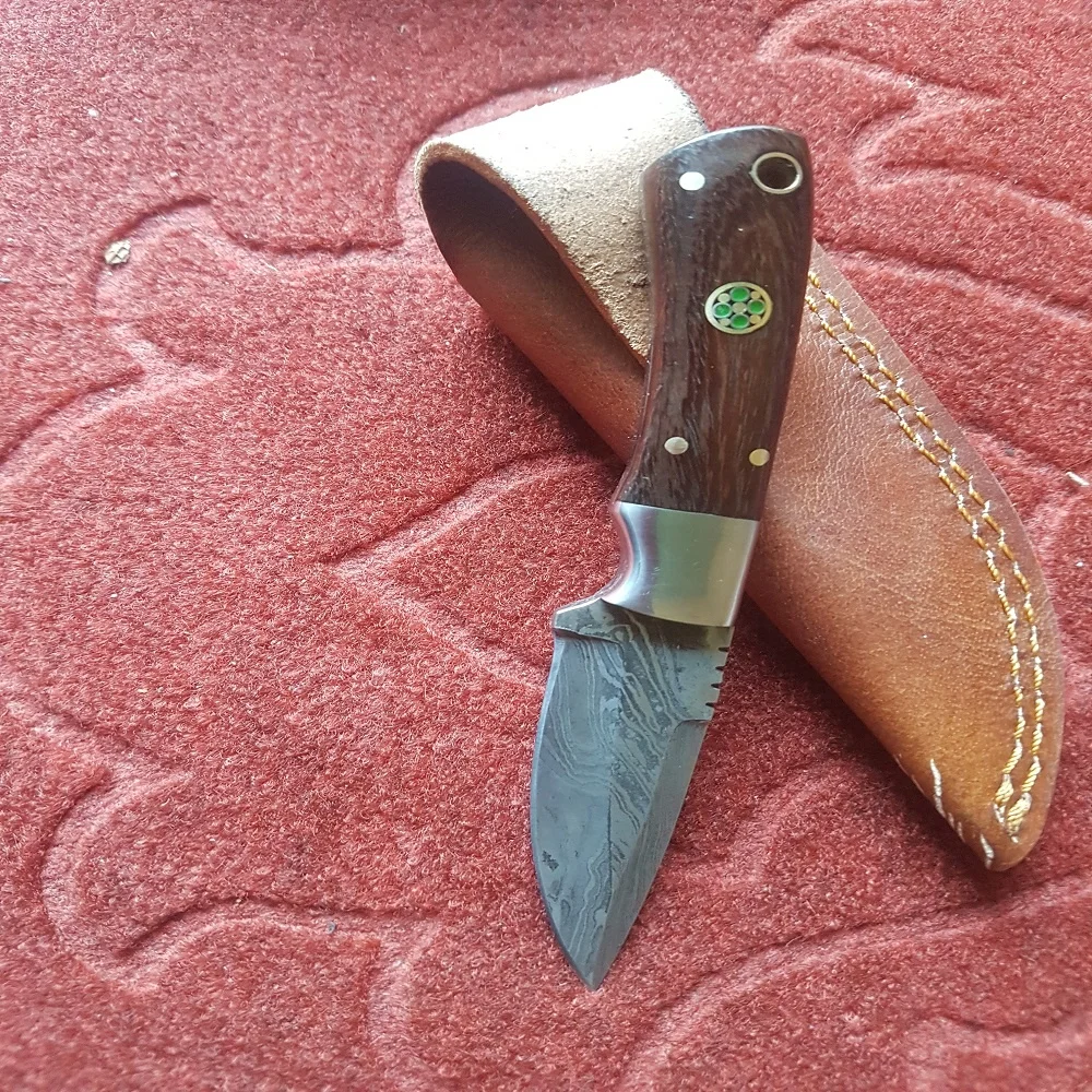 DAMASCUS STEEL RANDOM PATTERN HUNTING KNIFE WITH  WOOD HANDLE STEEL SPACER AND MOSAIC PIN