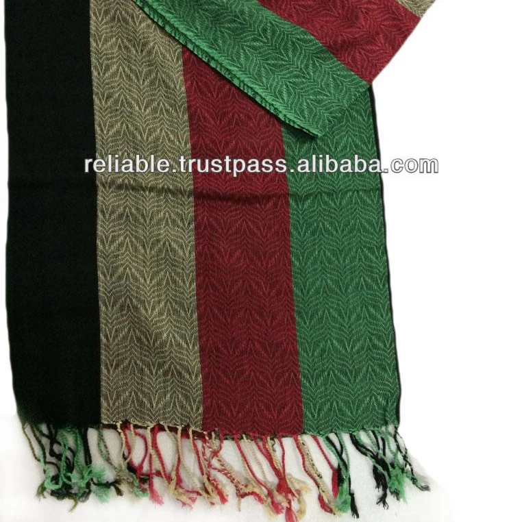 Шарф из окрашенной вискозы с самостоятельным