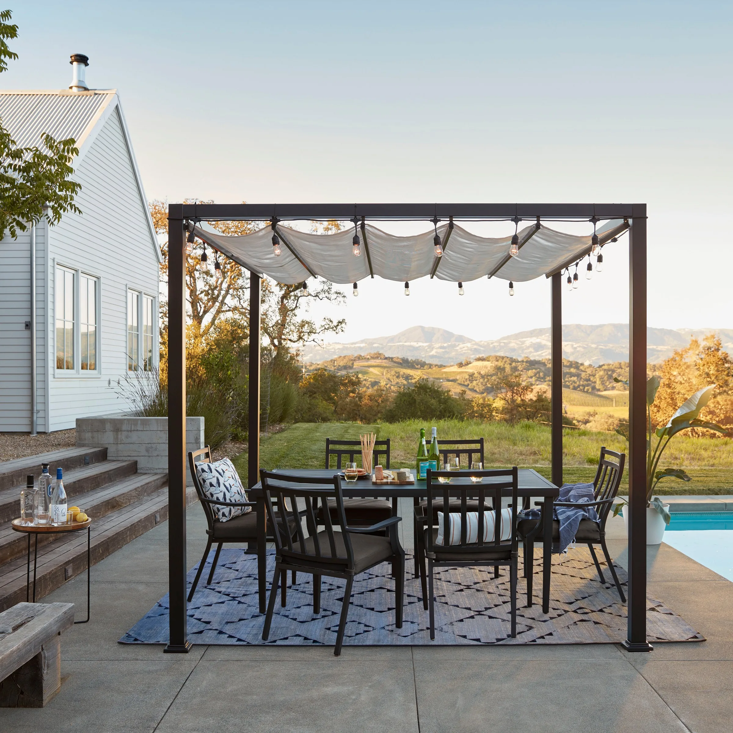 2022 hotel hote sale outdoor dining table furniture set