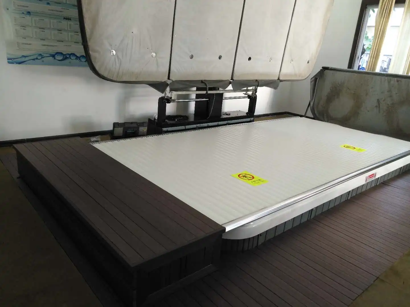 Крышка для бассейна с автоматическим вращением для креативной свободной формы