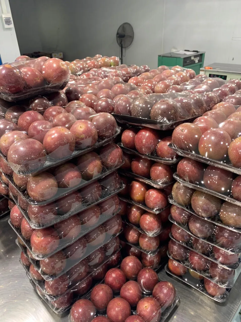 Лучшая цена свежий страстный фрукт из Вьетнама/страстные фрукты Вьетнама высокое качество