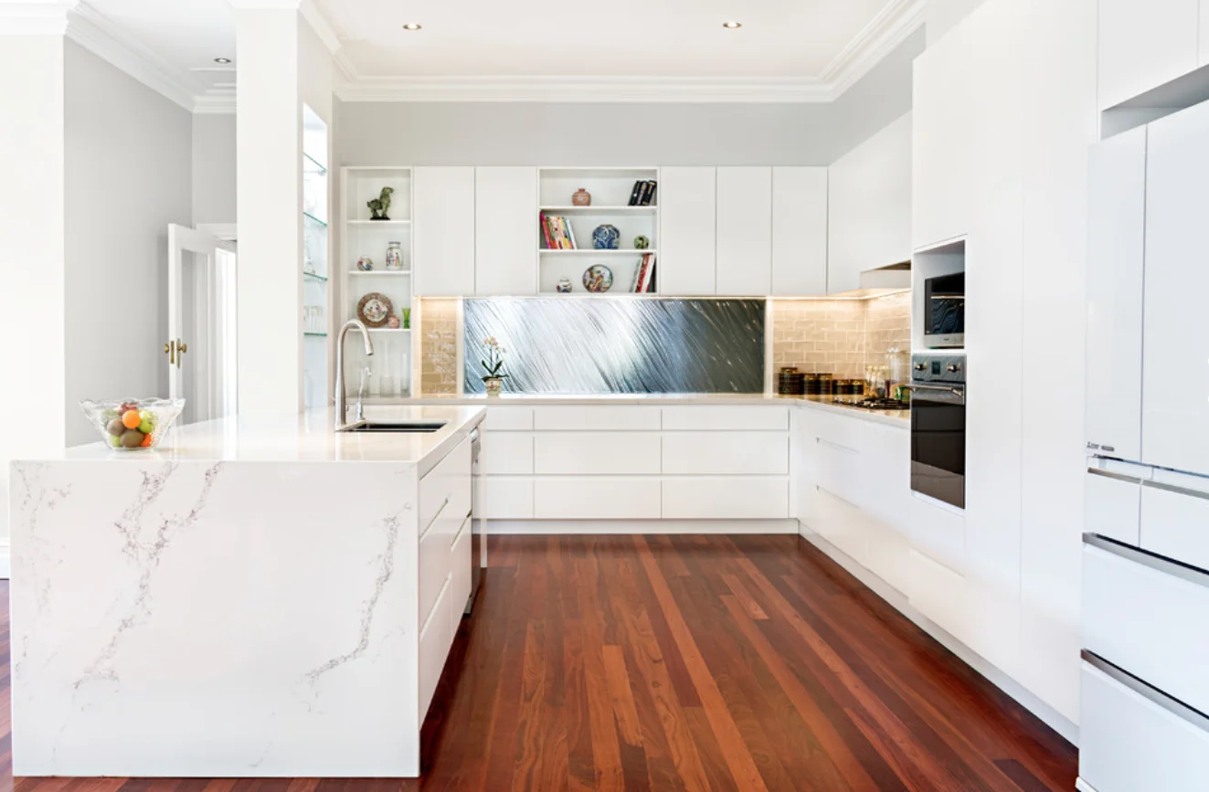 Modular modern design White high glossy finish 2 pac plywood Kitchen Cabinet