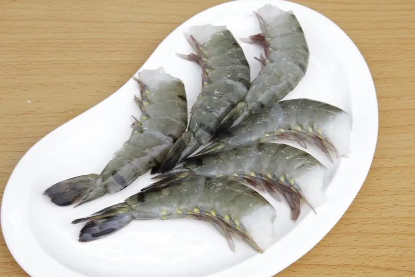 Замороженные креветки Vannamei из морепродуктов по низкой цене качественные белые на