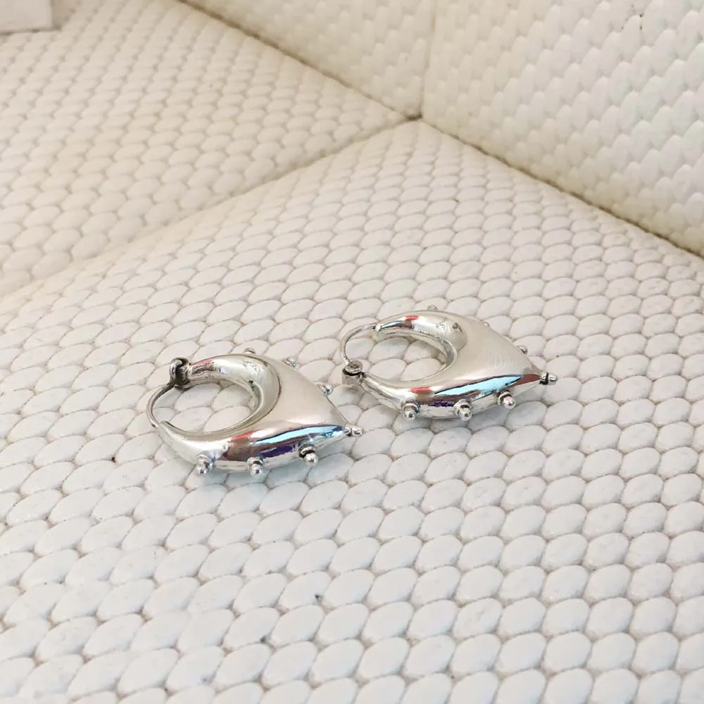 925 Silver Plain Earrings Women Fashion 925 Sterling Silver Earrings Wholesale 925 Sterling Indian silver Jewelry Studs Earrings