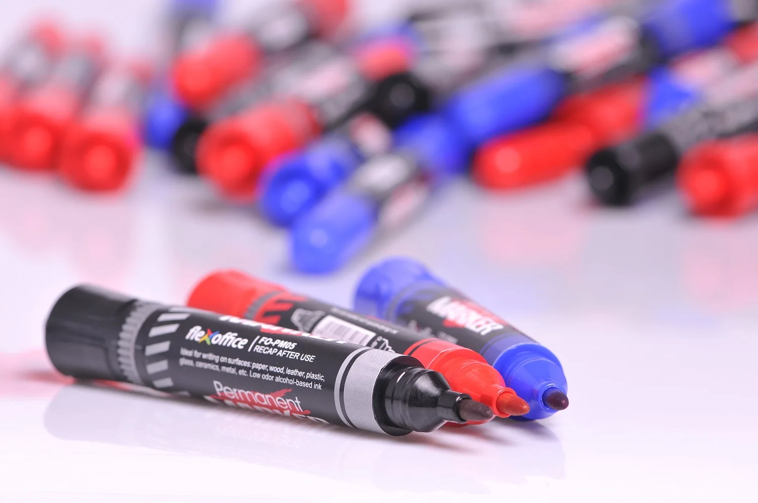 3 вида цветов доступны двустороннее написание постоянного косой круглый носок Perment маркер FO-PM05 по всей поверхности