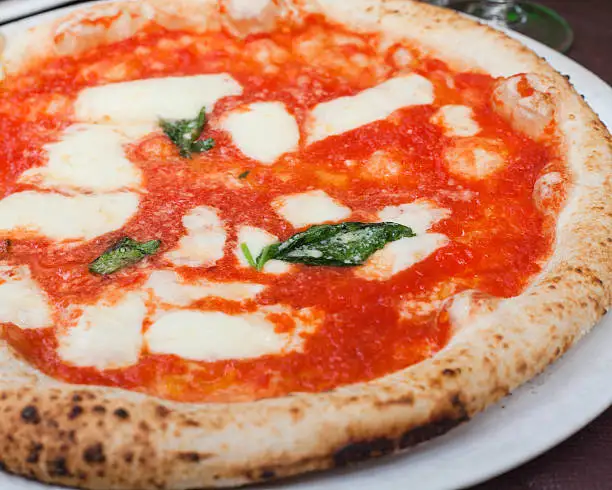 Italian single box Frozen Handmade Pizza Margherita with Organic Buffalo Mozzarella for retail