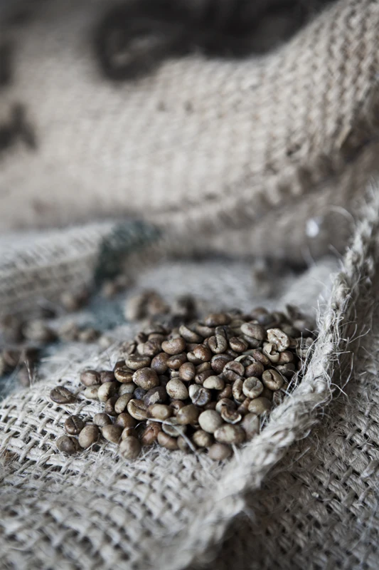 
Caffe del Faro Espresso Italiano professional wholesale roasted coffee beans 250 gr. blend 