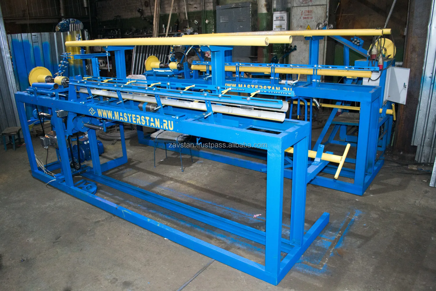 Automatic chain link mesh production machine from manufacturer, wholesale prices fence mesh making machines