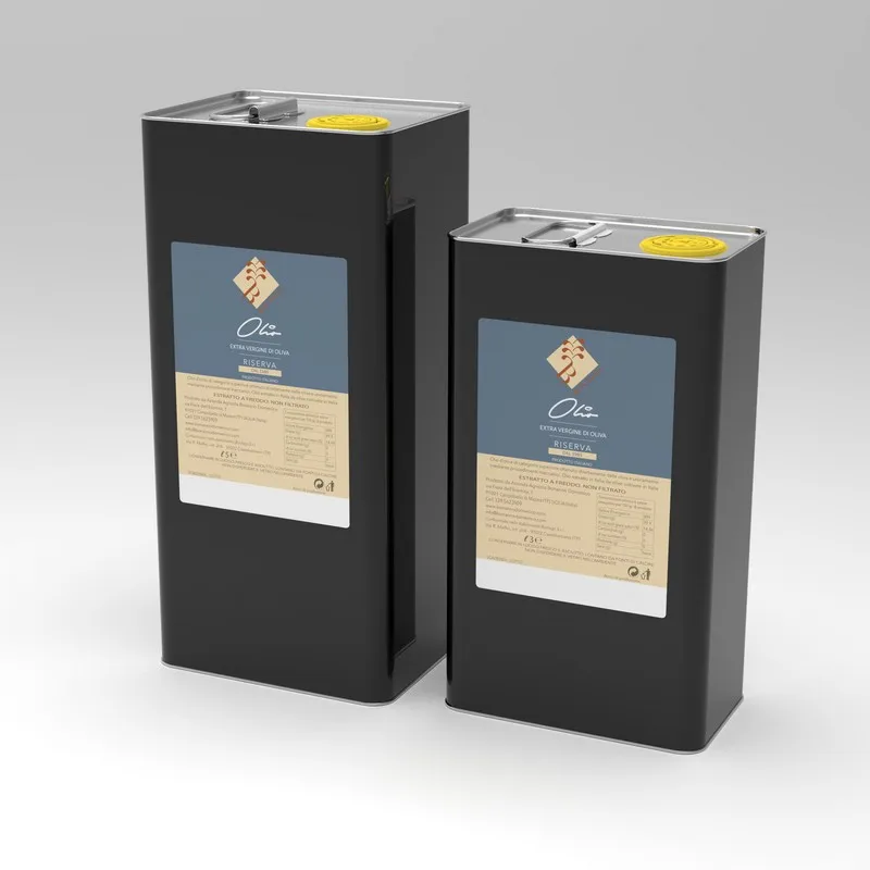 OEM Made in Italy best quality EVO olive oil  3 LT can  eith Spicy intensity and barely ready to ship