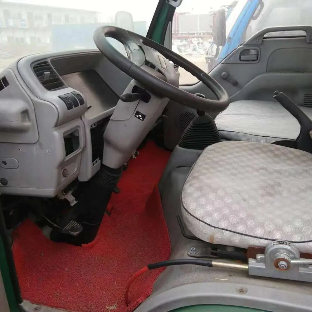 CHINESE 20000 Liters 6000 Gallon Diesel Oil Transporter Capacity Fuel Tank Tanker Truck For Sale