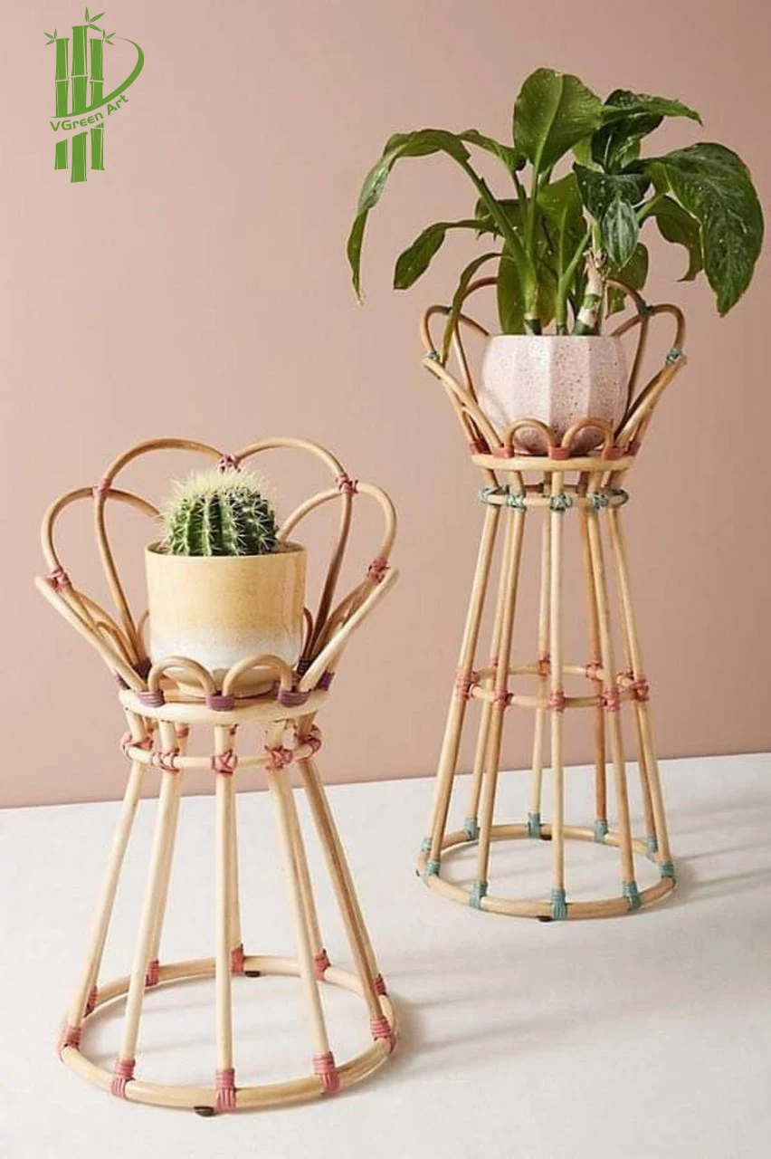 Hot sales rattan potted plant with legs bamboo plant pots shelf flower pots