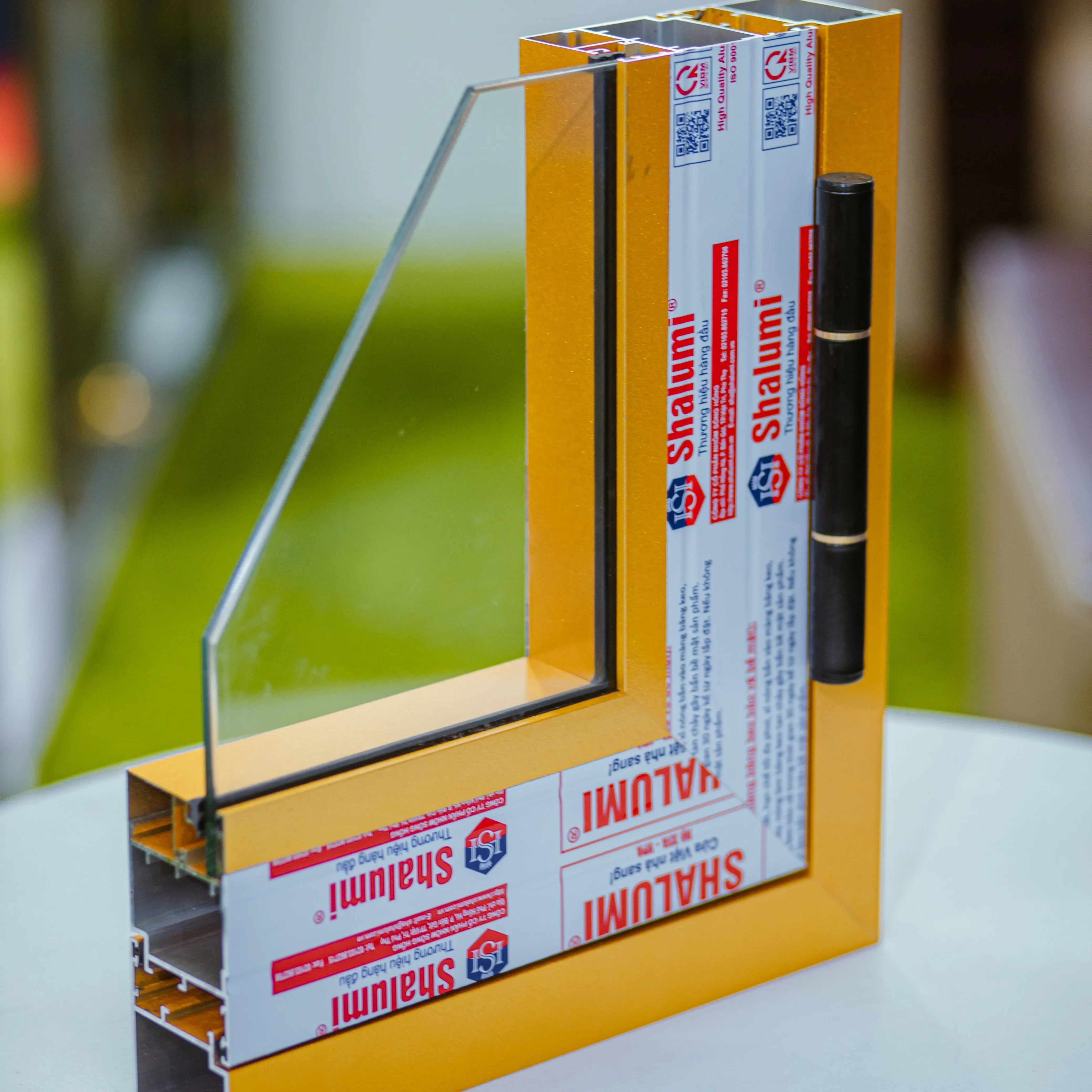 Металлический золотой алюминиевый профиль для дверей и окон от Вьетнама Shalumi