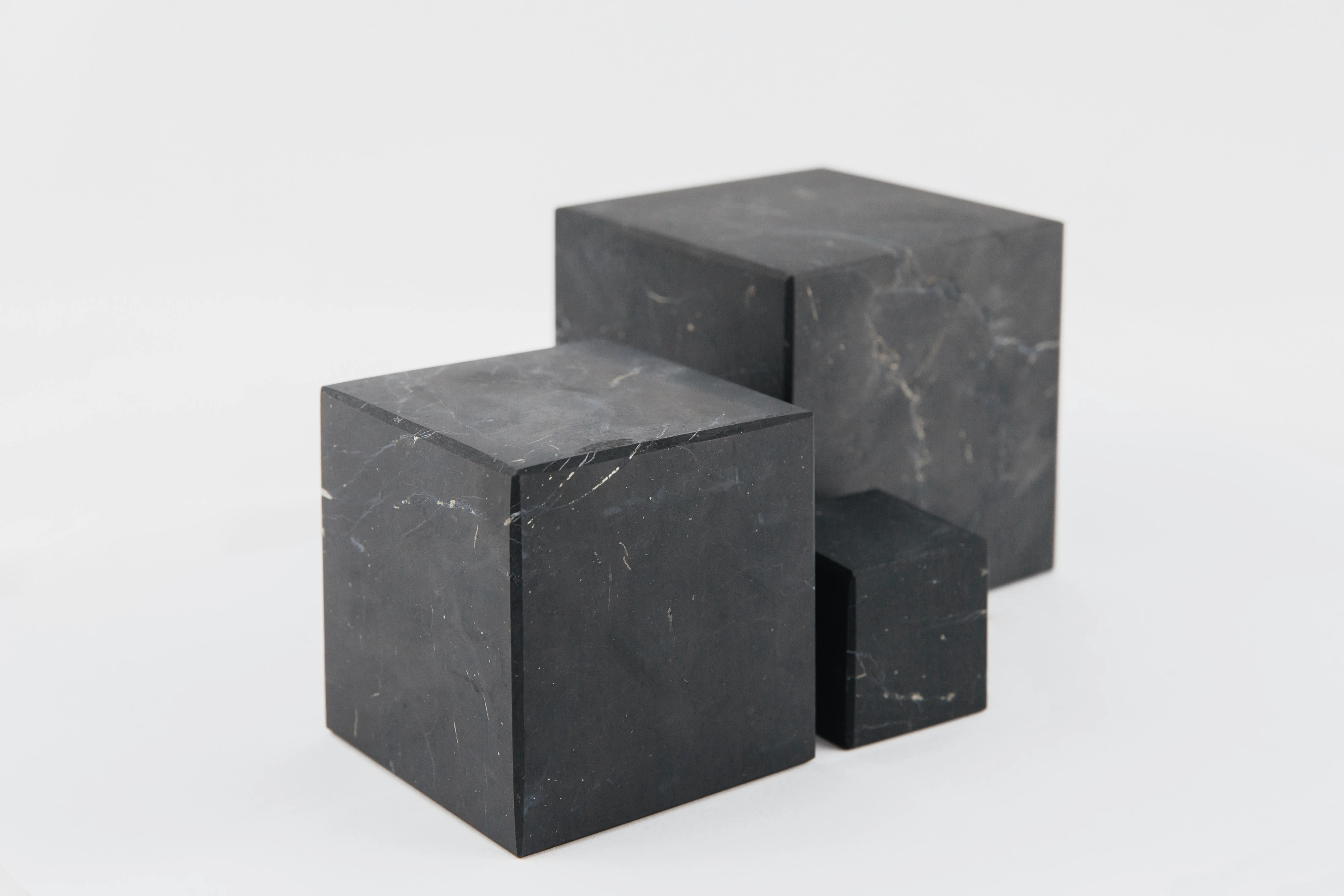 Shungite cube 9 cm unpolished. Crystal cube for emf balance and protection. Magnetic anti stress cube. crystals wholesale bulk.