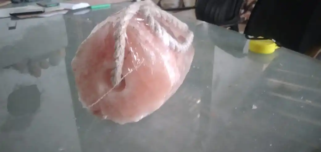 
Himalayan Salt Block Animal Licking Pink Salt lick for Horse Cattle 4 LBS 