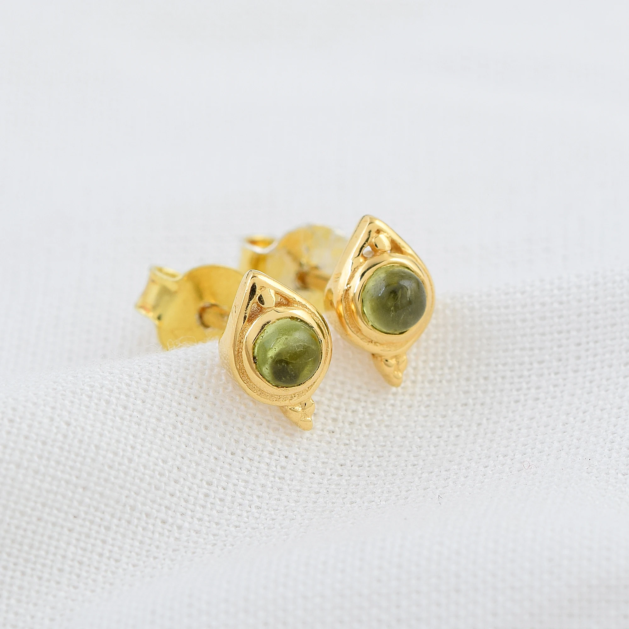 925 Sterling Silver Gold Plated Minimalist Fine Earrings Natural Peridot Gemstone Studs Cheap Price Dainty Jewelry Manufacturer