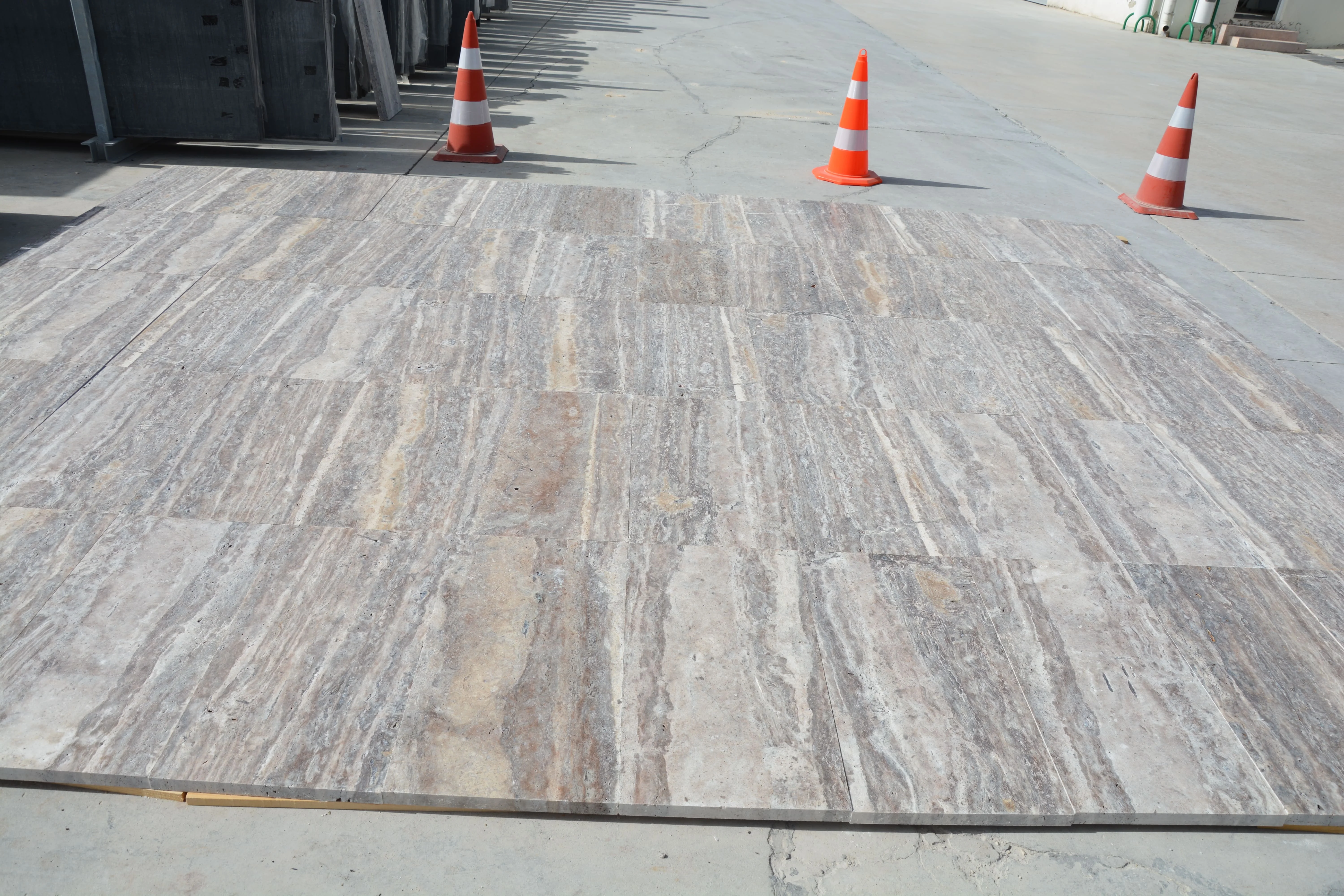 Afyon Grey Silver Vein Cut Turkish Travertine Tiles Classic Silver Fantastic Silver Travertine Titanium Blend Travertine