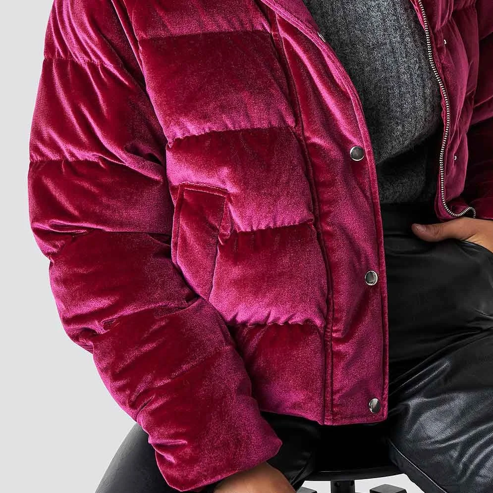 Latest Top Quality Style Winter Warm Neck Cropped Soft Velvet Puffer Jacket Women