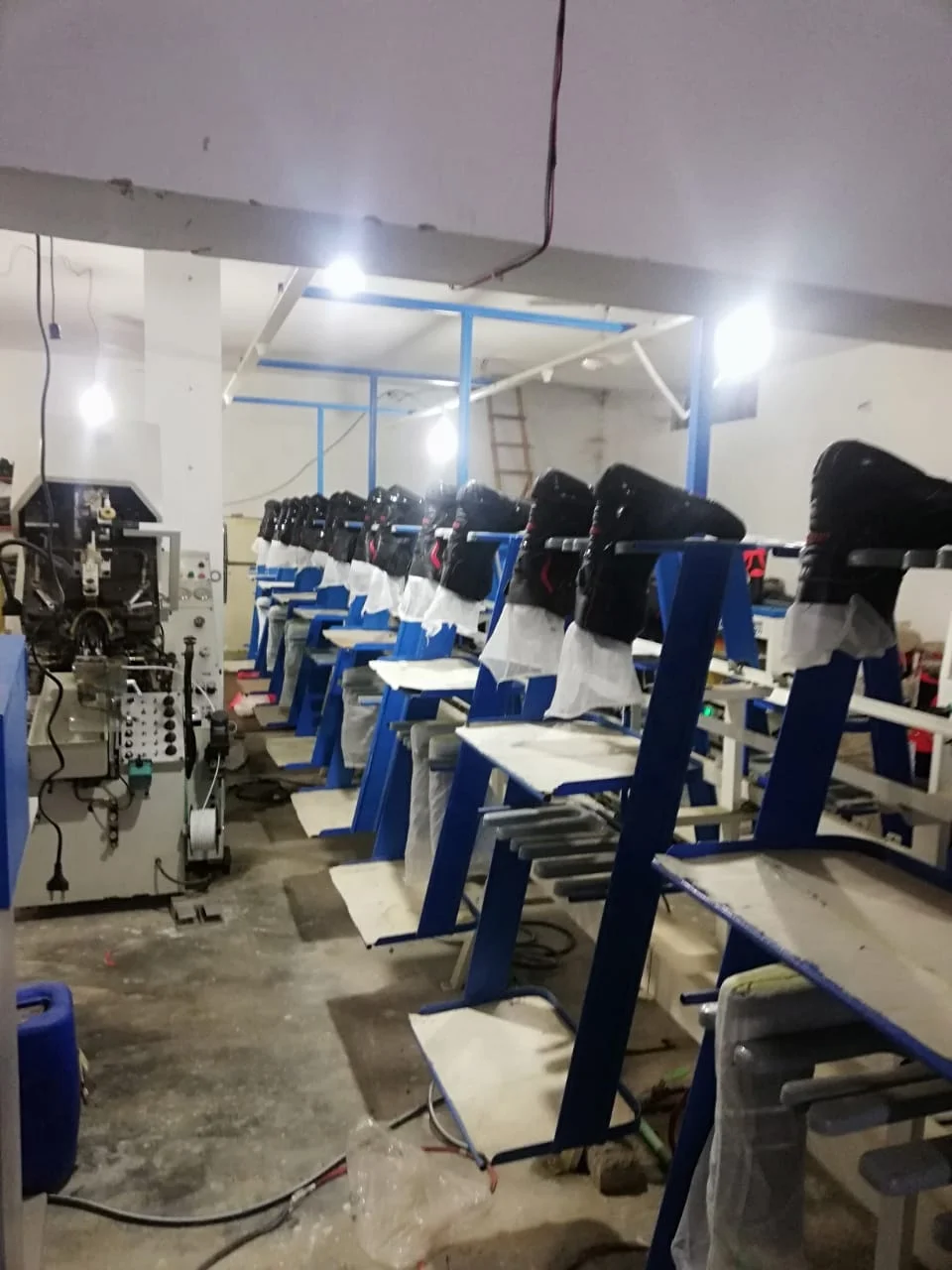 Men Power Track Racing Motorbike Boots Real Leather Motorcycle Racing Shoes Motorbike Racing Wear 2021 2022 Men