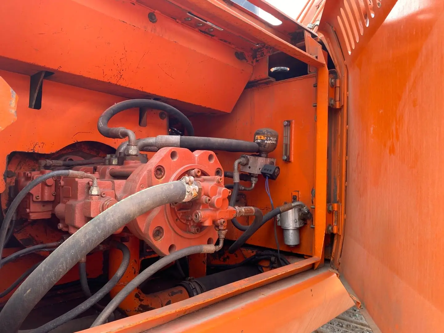 Best Condition 2018 Year Excavators Doosan DH300 Used Doosan Excavator DH300LC-7 for sale