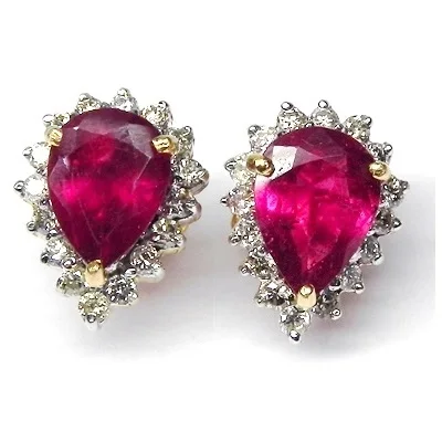 Earrings Certified Super September Top jewelry showrooms in Karol Bagh Gold Diamond Earrings Christmas Diwali at Wholesale Price