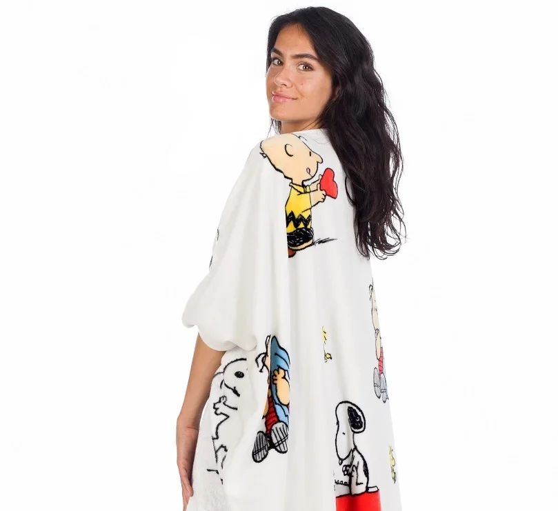 KANGURU MOMONGA PEANUTS WEARABLE FLEECE BLANKET