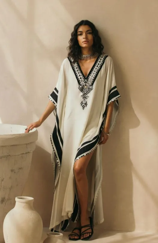 Women High Quality Caftan Summer Embroidery Custom Clothing Short Sleeve Gypcy Chic Long Ladies Kaftan