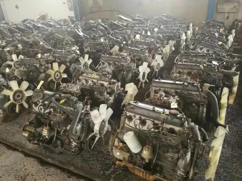 TOYOTA HILUX FULL ENGINE.jpg