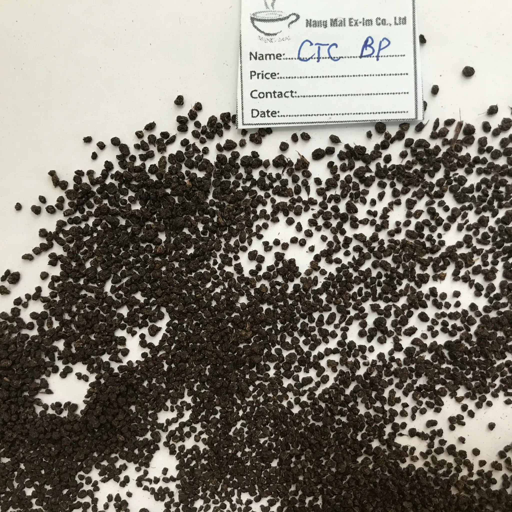 Viet nam tea 004 Black Tea Leaf Best Price Wholesale OEM ODM Bag Style Packaging Package