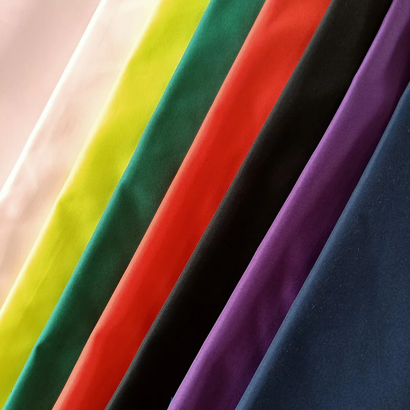 Wholesale 300T Polyester Pongee Fabric PU Coated Fabric 90GSM Anti-Static Fabric For Puffer Jackets