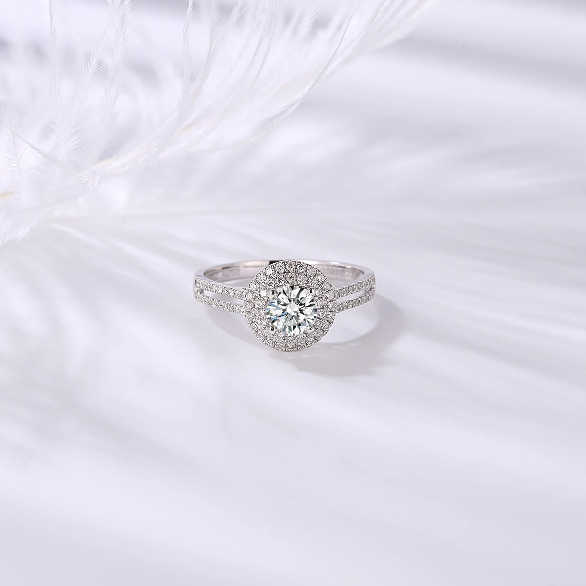 
Wedding custom made HPHT 18k gold lab grown diamon ring for women 