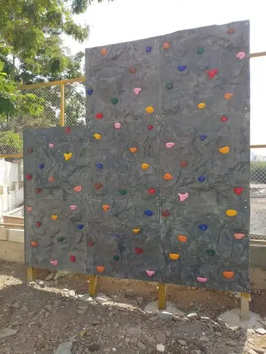 Customized Multicolor Resin Fiberglass Wall Panel Indoor/Outdoor Rock Adventure Kids Climbing Park School Children Metal