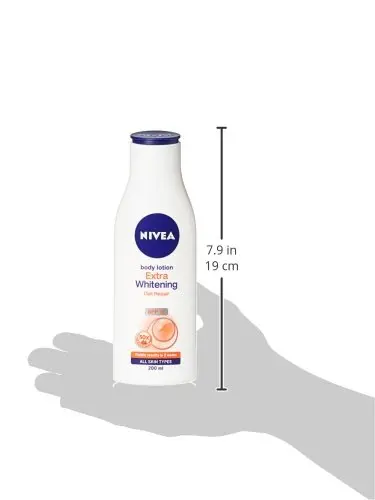 Лосьон для тела Nivea дополнительное отбеливание клеток SPF 15 и 50x Витамин C - 200 мл