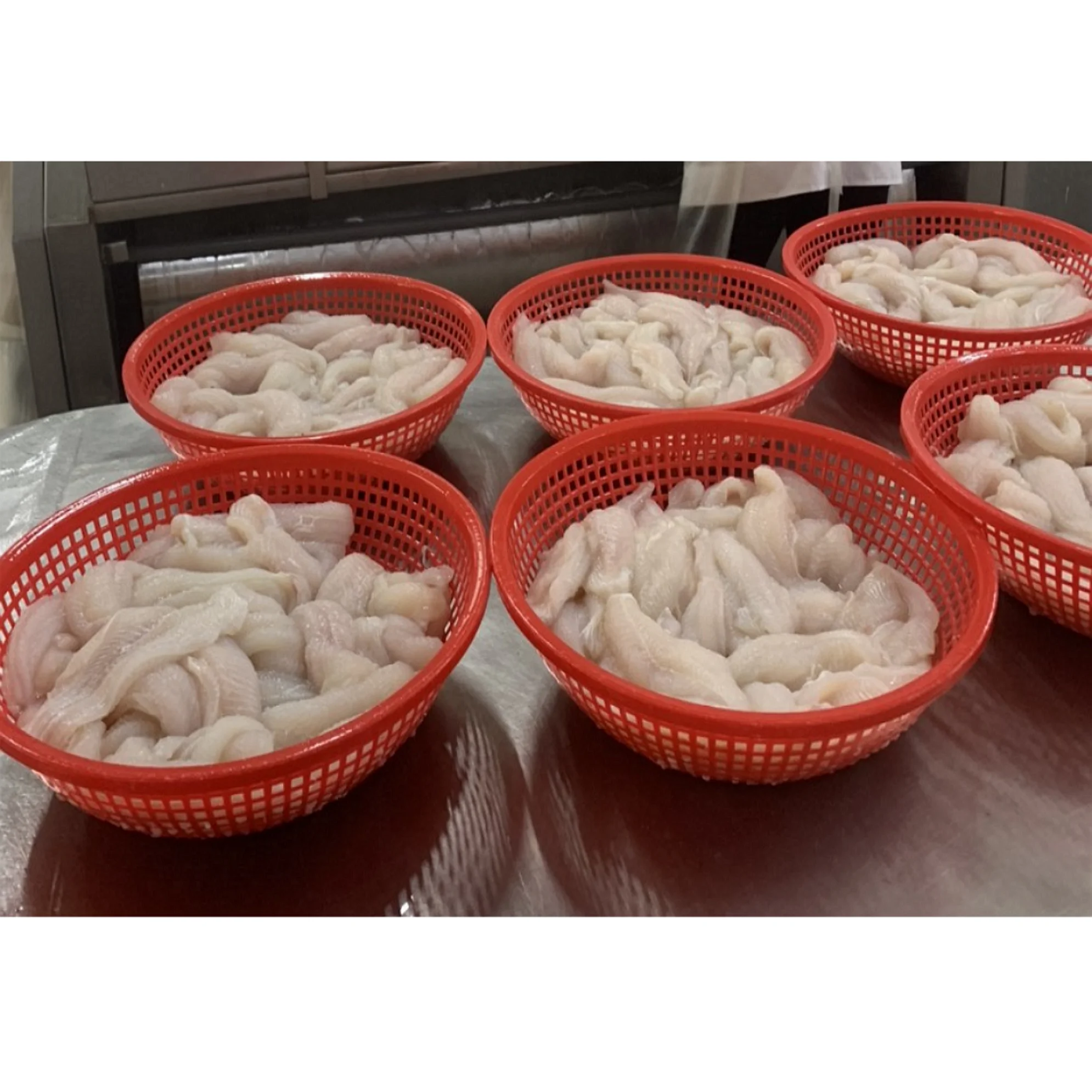 100% Organic feature basa fish fillet untrimmed with frozen style good for health from Vietnam (Packaging: Vacuum Pack)