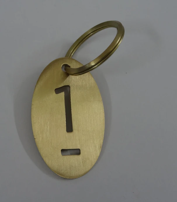 Handmade Casted Brass Key Chain Latest Pure Brass Made Numeric and Alphabetical Key Ring At Affordable Price