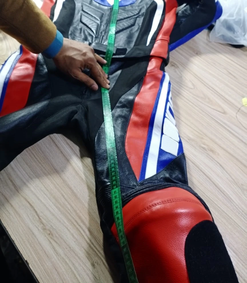 Premium Aerodynamic Hump Leather Motorcycle Suit Racing Motorbike Leather Wear Customized Designs