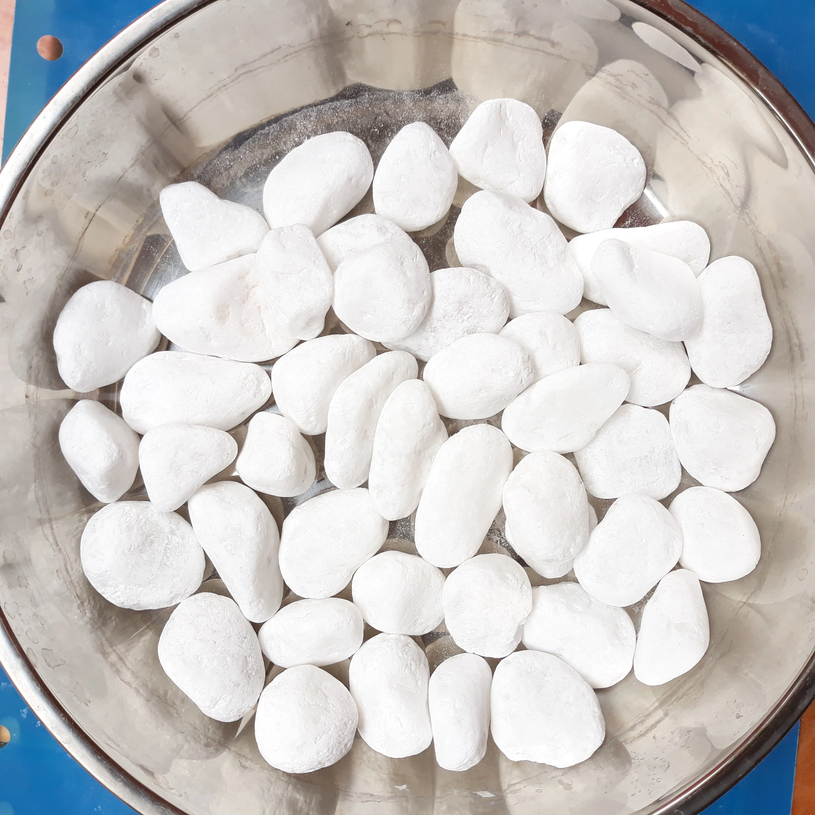 White Pebble Stone  Marble Chips for Paving with Best Price for Sale