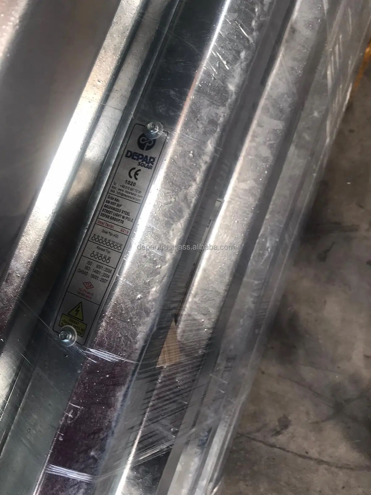 depar_energy_hdg_pole.jpg
