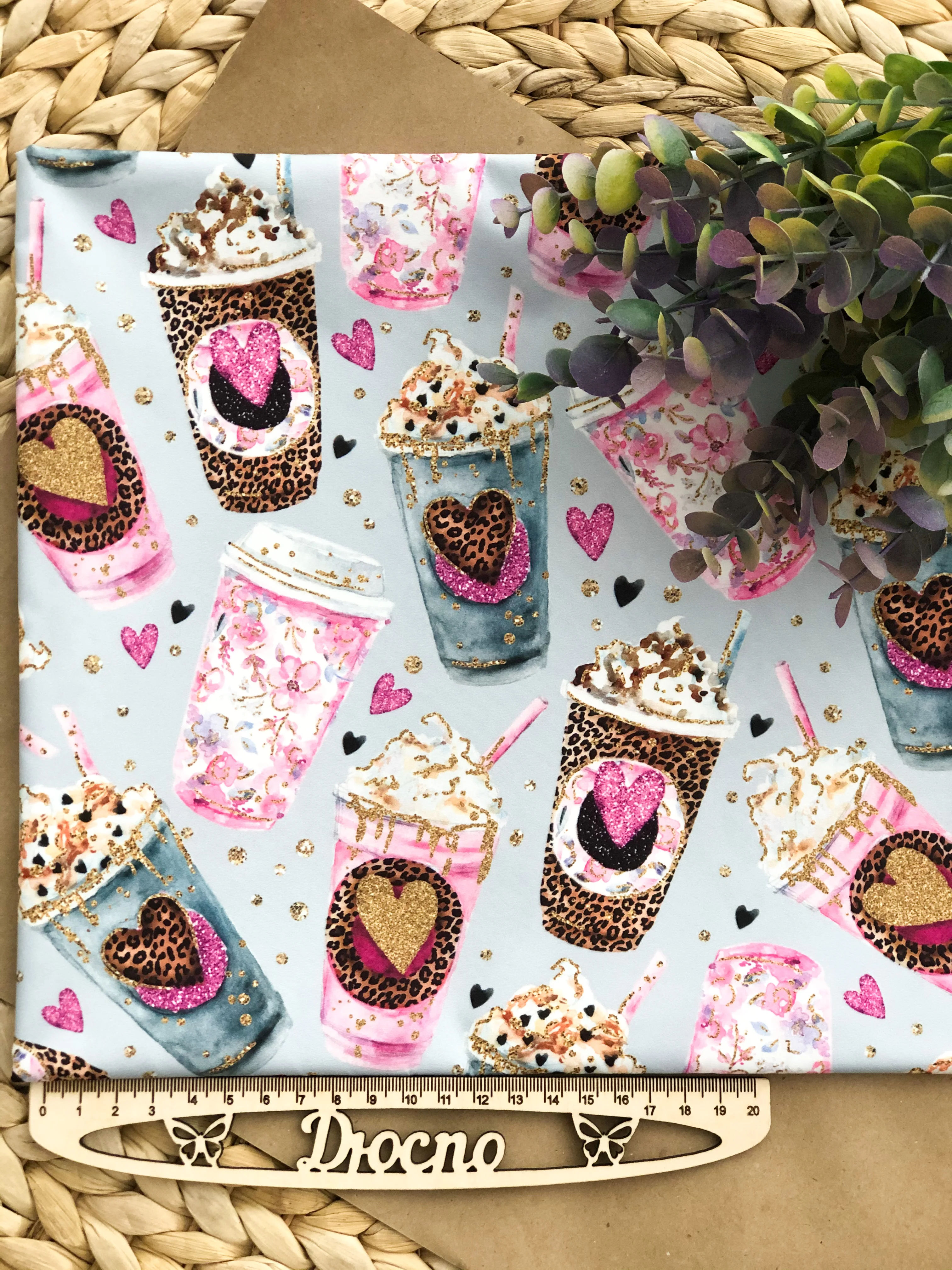 Pleasant to Touch Soft Not Rustling Jacket Fabric Dewspo Density 85 g / sq.m 100% Polyester Printing Service