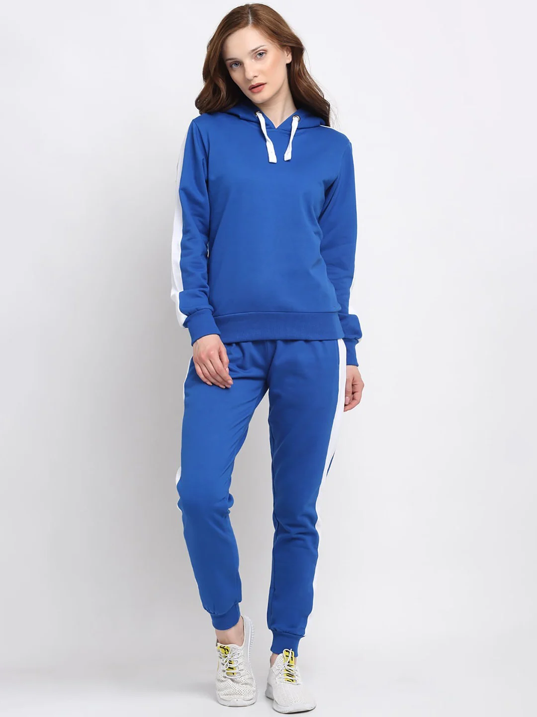 High Quality Blue And White Winter Warm Customized Zip Up Stylish Full Sleeve Color Block Sports Tracksuit For Women 2022